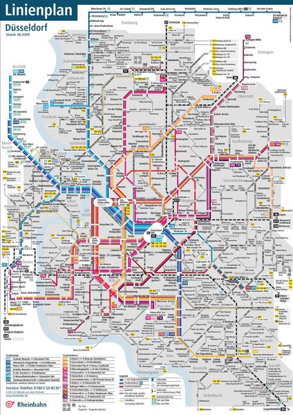 На схеме указаны маршруты автобусов, поездов RE, U- и S-Bahn.