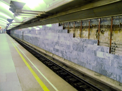 Мужак.JPG (387.81 КБ) 5550 просмотров В начале станции путевую стену еще и не начали, другой конец уже готов.