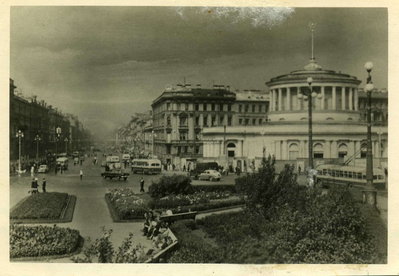 Vosstanija.jpg (261.57 КБ) 7656 просмотров Площадь Восстания. 1955 год