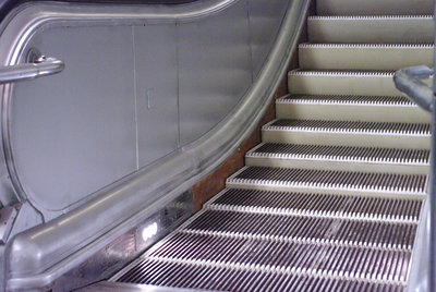 НовГорьк-5.jpg (1.71 МБ) 6281 просмотр Деревянный пояс на эскалаторах