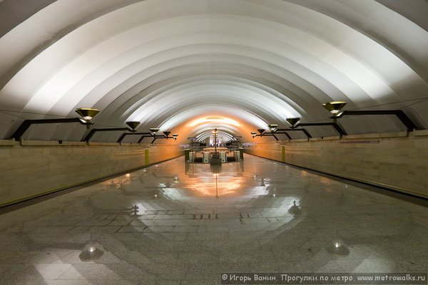 100118-1061454.jpg (120.88 КБ) 4767 просмотров Кому-то этот свет напоминает приятный солнечный свет, для меня же он похож на ядрёный взрыв.