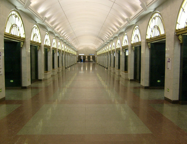 S6301032.JPG (265.87 КБ) 8174 просмотра Вид станции до появления НИПа.<br />Фото за 1.01.2010