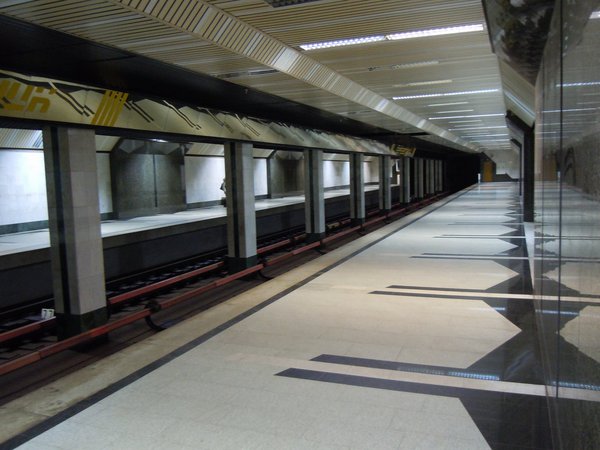 DSCN0111.jpg (454.53 КБ) 7152 просмотра мне показалось, или "Буревестник" стал лучше освещаться?