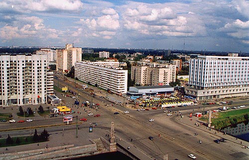 Приморская (бонус фото - перекрёсток Наличной улицы и Новосмоленской набережной)
