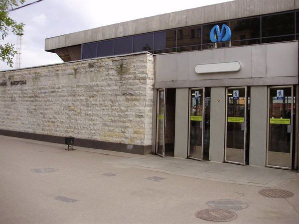 P9031169.jpg (101.03 КБ) 7778 просмотров Вход со стороны ул. Смолячкова