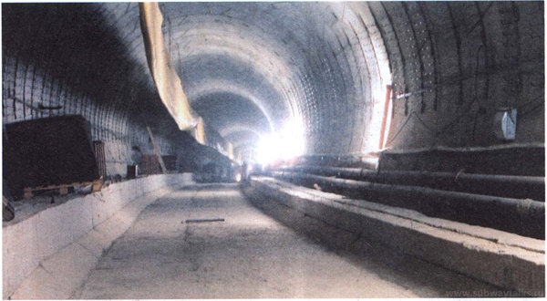 Готовый тоннель перед укладкой верхнего строения пути