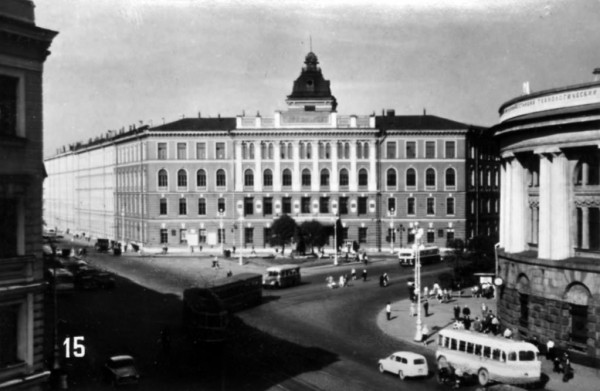 Технологический институт. Фотоминиатюра 1966 года