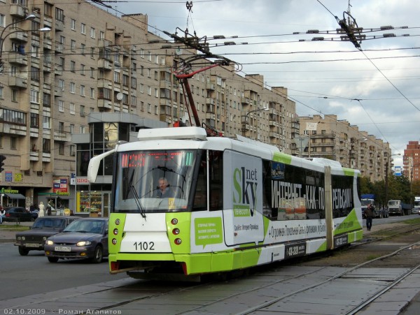 232807.jpg (256.56 КБ) 4546 просмотров Автор Роман Агапитов, 2 октября 2009 г. Улица Димитрова.