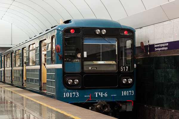 81-717.5 №10173.jpg (751.6 КБ) 7187 просмотров 81-717.5 №10173, станция "Звенигородская".