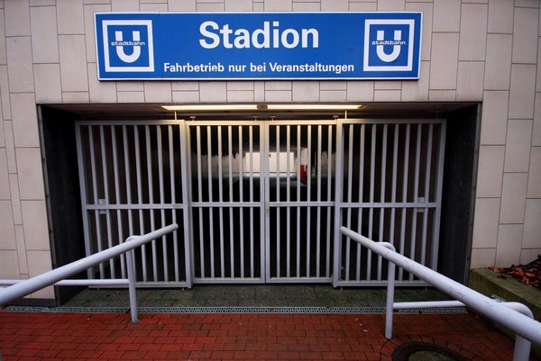 29846672.jpg (111.5 КБ) 11903 просмотра Надпись гласит: "В эксплуатации только при проведении мероприятий".