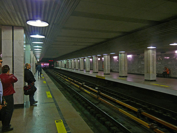 800px-Rechnoy_vokzal_(Novosibirsk).jpg