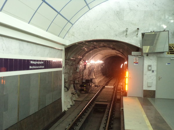 DSC09260.JPG (2.27 МБ) 3411 просмотров Дальний свет со стороны будущей станции Проспект Славы