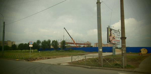 P6080001.JPG (446 КБ) 10237 просмотров Вид со стороны перекрёстка Бухарестская/Я.Гашека