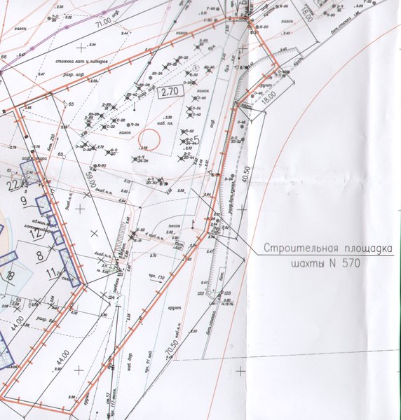 И примыкающая к ней стройплощадка ВШ 570