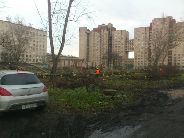 DSC_0219.jpg (2.25 МБ) 15460 просмотров В сторону Новостроек уже одни завалы