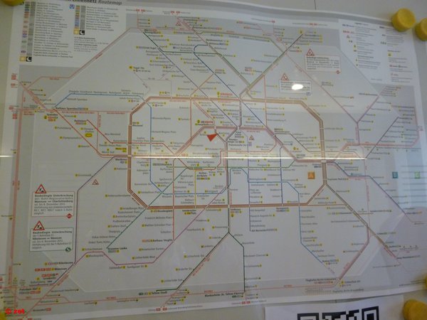 Схема линий метро Берлина U-Bahn + маршруты городской электрички S-Bahn