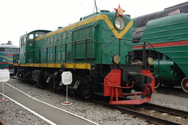 Freight_and_passenger_diesel_locomotive_TE1-20-135_(2).jpg