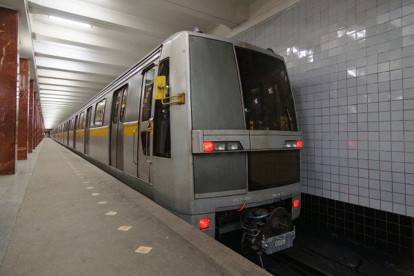 0008.jpg (675.94 КБ) 5661 просмотр 81-720 «Яуза» № 0008, станция Каширская