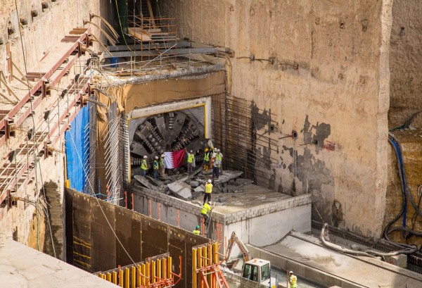 Al-Mayeda-TBM-breakthrough-at-Msheireb-Station-on-June-11th-2015.jpg