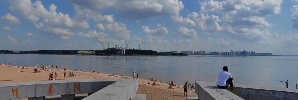 Вид с Парка 300-летия на место, где построена Новокрестовская, ~ 11 год, тоже взято из панорам Яндекса
