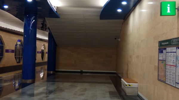 IMG_20191004_144227.jpg (2.5 МБ) 10703 просмотра Вот тут нужно освещение какое-то – иначе не смотрится (впрочем, где то в ветке строящейся Дунайской об этом уже было).