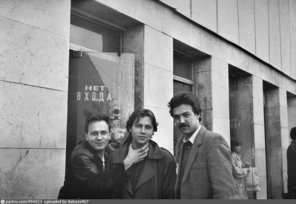 dzk7tlnix73wzvdo12.jpg (201.01 КБ) 9820 просмотров 1990 г.