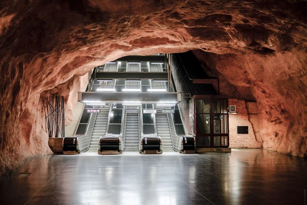 stockholm-metro-DSCF9390.jpg
