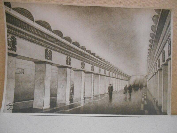 proekt_stantsii_metro_leningrad_yao_rubanchik_kon_1940-h_gg_perspektiva_perrona-32-44621419.jpg (59.48 КБ) 18841 просмотр Проект станции метро. Ленинград. Я.О. Рубанчик. Кон. 1940-х гг. Перспектива перрона