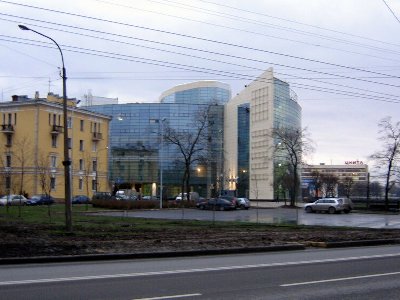 IMG_3256.JPG (88.08 КБ) 3338 просмотров Скоро всё это великолепие облепят рекламой, и получится ещё один большой ларёк...:(